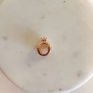 Pandora O Crown Charm